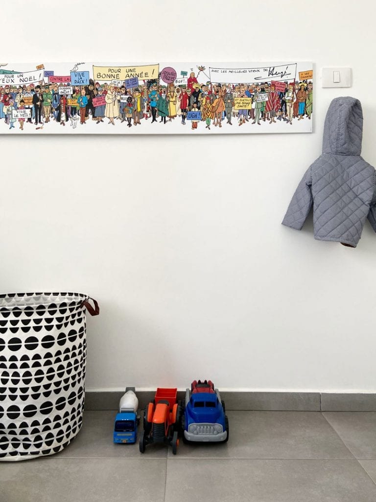 פריטי נוי בחדרי ילדים פוסטר וסל אחסון מודרני